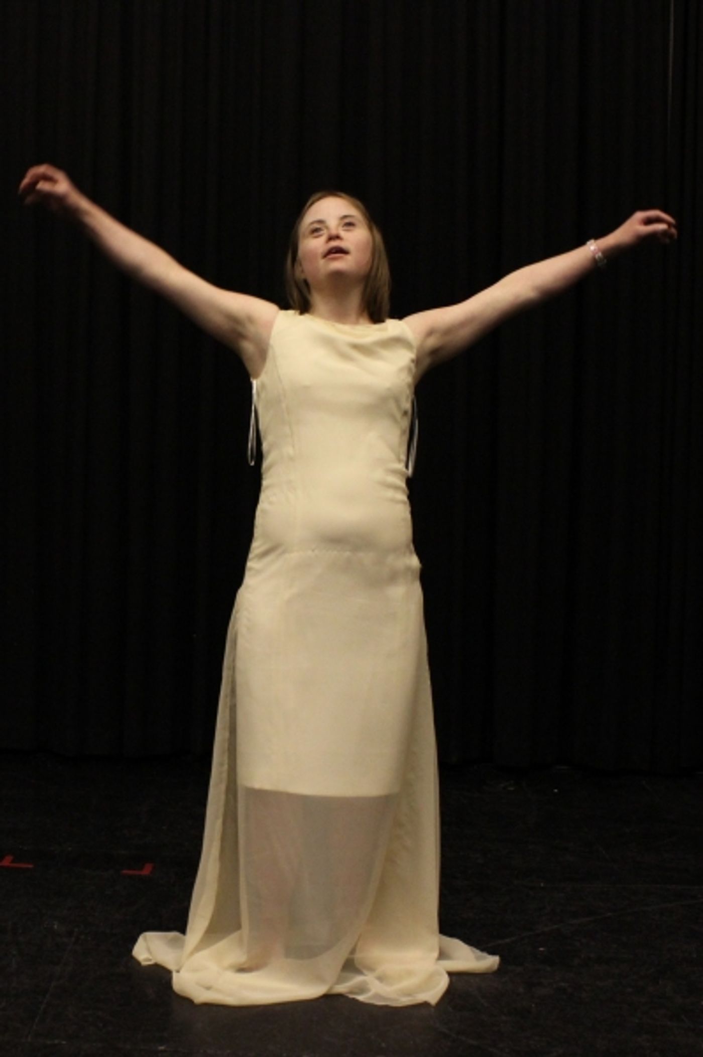 Photo Flash: Sneak Peak at Blue Apple Theatre's HAMLET - Starring Tommy Jessop Photo Flash: Sneak Peak at Blue Apple Theatre's HAMLET - Starring Tommy Jessop Image