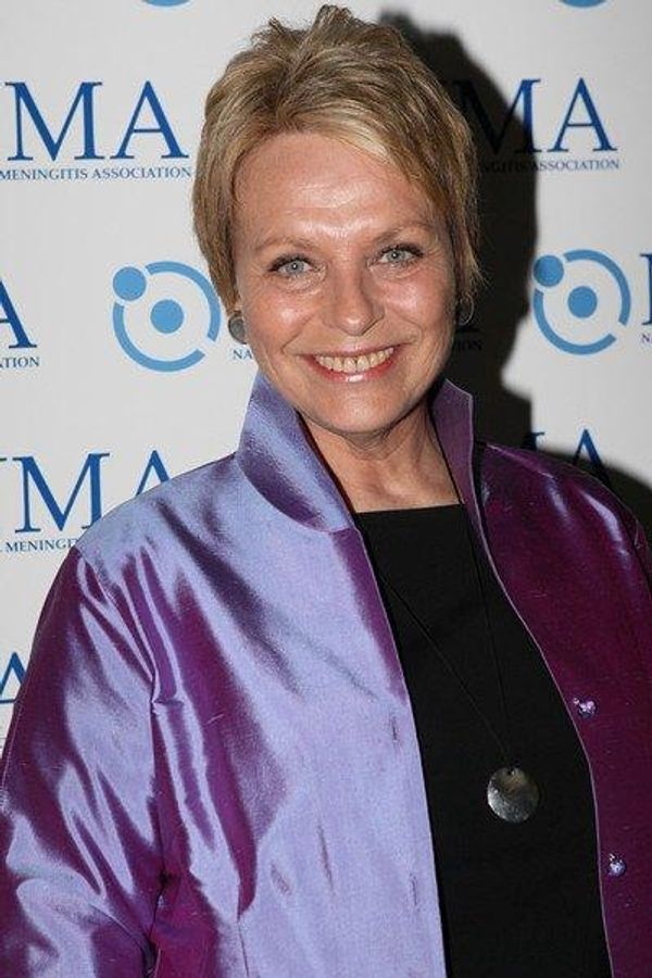   Christine DeLisle Photo