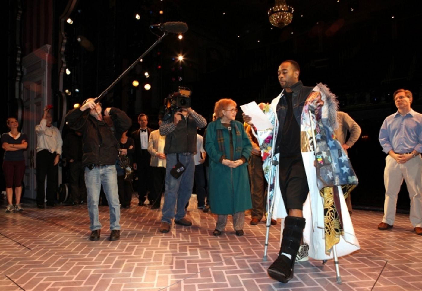 Photo Coverage: NICE WORK IF YOU CAN GET IT Gypsy Robe Ceremony!  Image