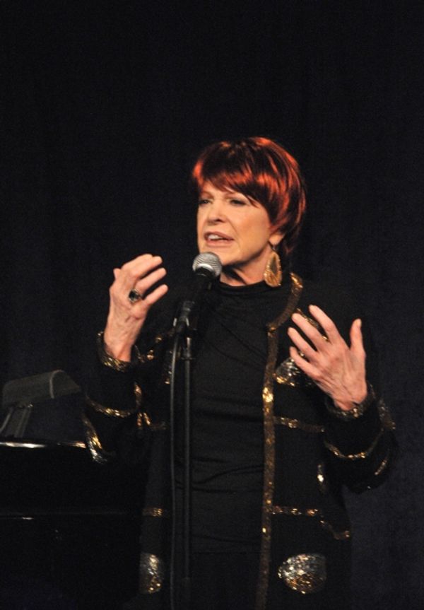 Annie Ross Photo