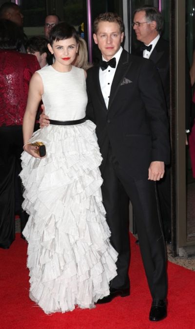 Ginnifer Goodwin & Josh Dallas Photo