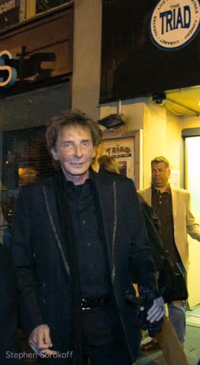 Barry Manilow Photo