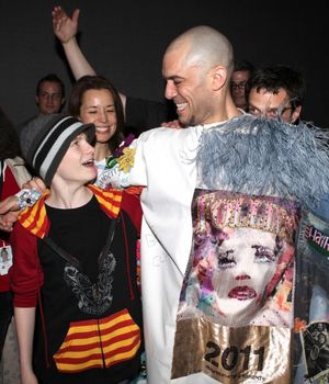 Dennis Stowe with Raul Esparza, Talon Ackerman, Michelle Duffy & Company Photo