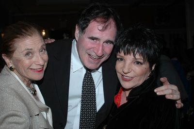 Adrianne Cohen, Richard Kind and Liza Minnelli Photo