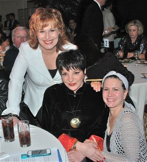 Joy Behar, Liza Mennlli and Susie Essman @ BroadwayWorld Joy Behar, Liza Mennlli and Susie Essman Photo