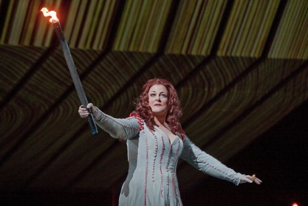 Deborah Voigt as Brunnhilde in Wagner's Gotterdammerung Photo