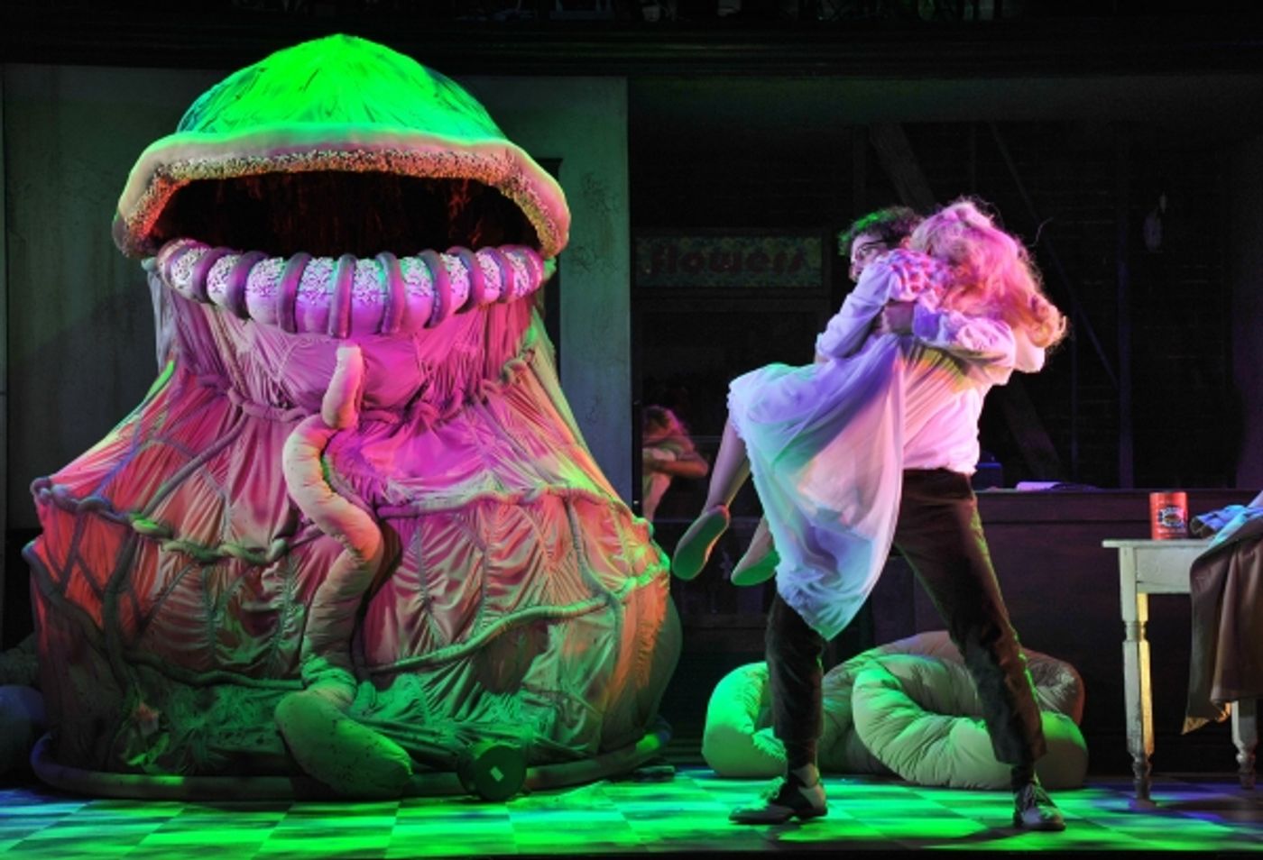 Photo Flash: Kansas City Rep's LITTLE SHOP OF HORRORS  Image