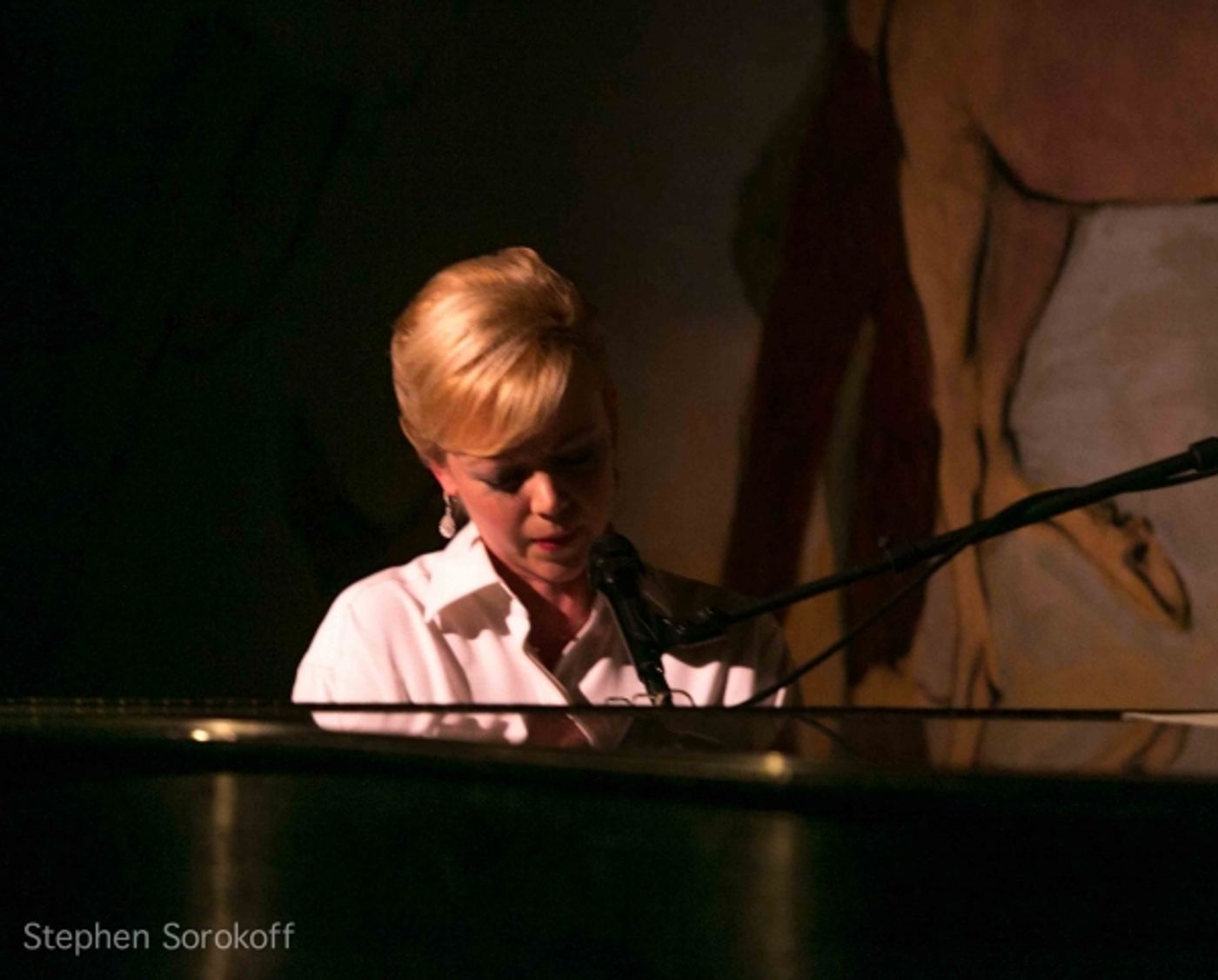 Photo Coverage: Tommy Tune, Helen Hunt and More Visit Emily Bergl's NY I LOVE YOU at Cafe Carlyle!  Image