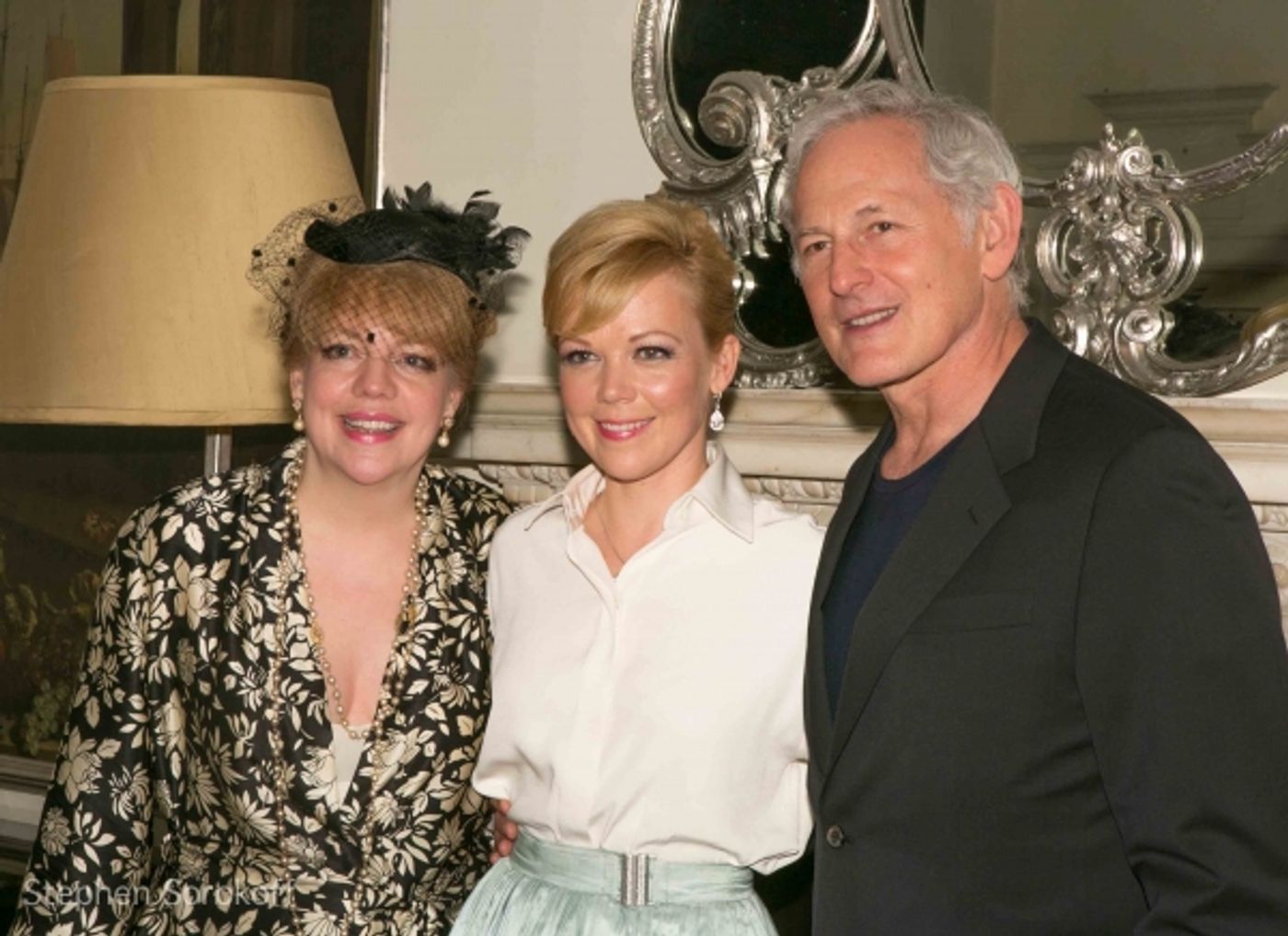 Photo Coverage: Tommy Tune, Helen Hunt and More Visit Emily Bergl's NY I LOVE YOU at Cafe Carlyle! Photo Coverage: Tommy Tune, Helen Hunt and More Visit Emily Bergl's NY I LOVE YOU at Cafe Carlyle! Image