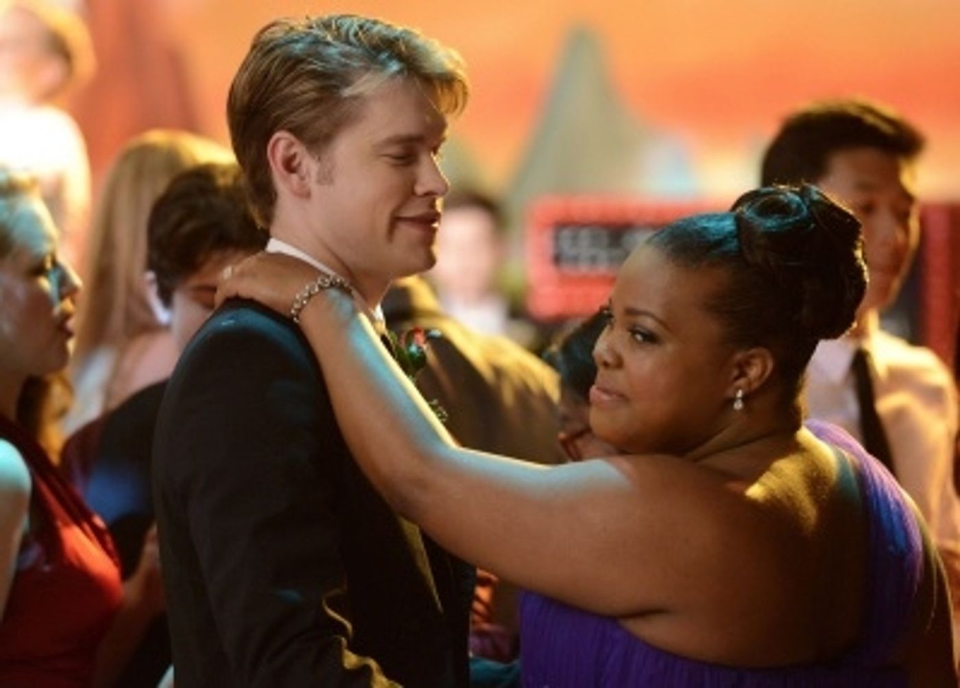 Photos and Audio: Tonight on GLEE- One Direction, Fergie and More!  Image