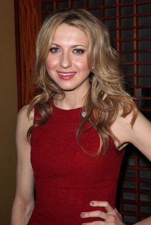 Nina Arianda @ BroadwayWorld Nina Arianda Photo