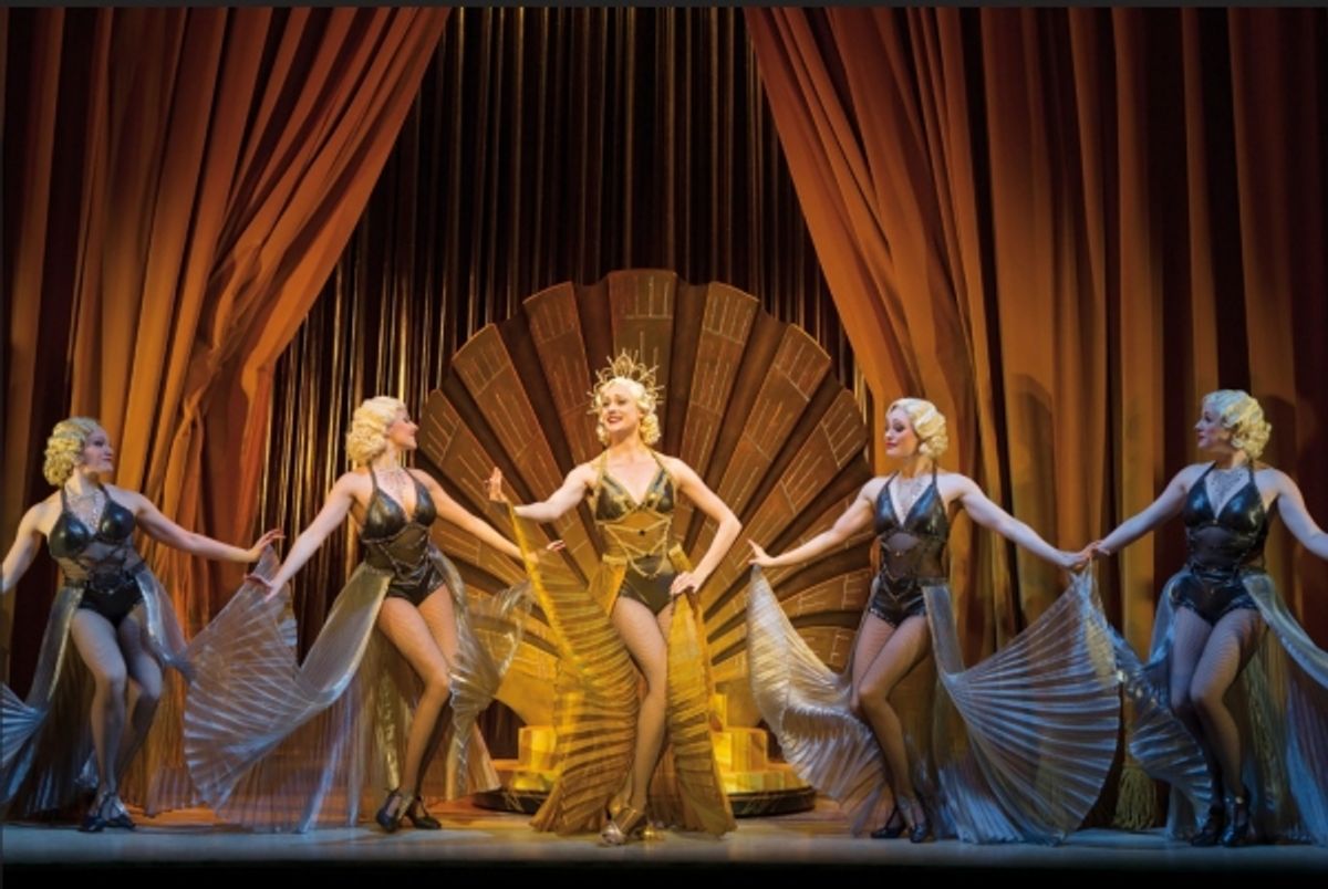 Kay Murphy (Featured Soubrette) and the female Ensemble at 