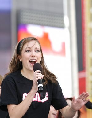 Laura Osnes ( GREASE ) attending Broadway on Broadway 2007 ... a free concert in Times Square, New York City. The event celebrates the beginning of the New Broadway Season. September 16, 2007 @ BroadwayWorld Laura Osnes ( GREASE ) attending Broadway on Broadway 2007 ... a free concert in Tim Photo