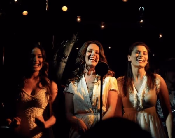 Jackie Seiden, Ginifer King and Milena Govich Photo