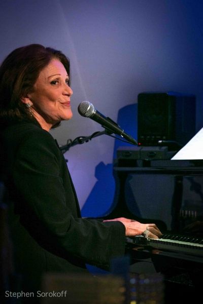 Linda Lavin Photo