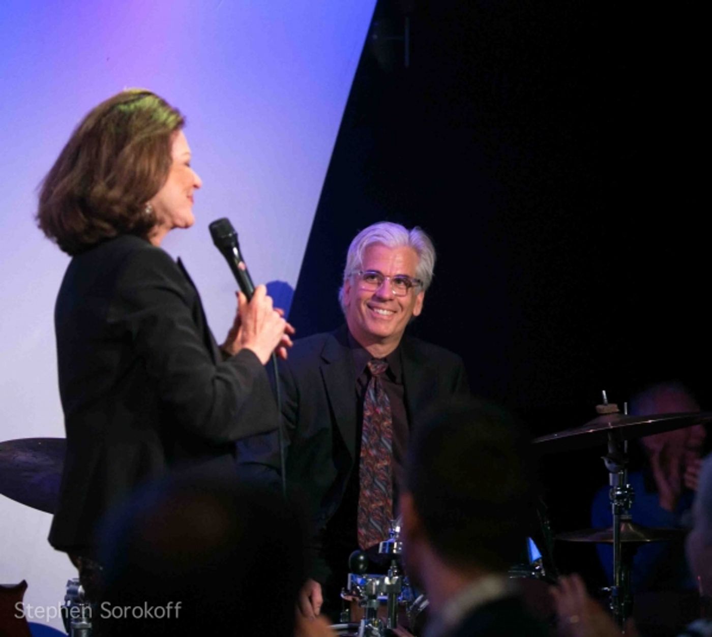 Photo Coverage: Linda Lavin Brings POSSIBILITIES to the Metropolitan Room  Image