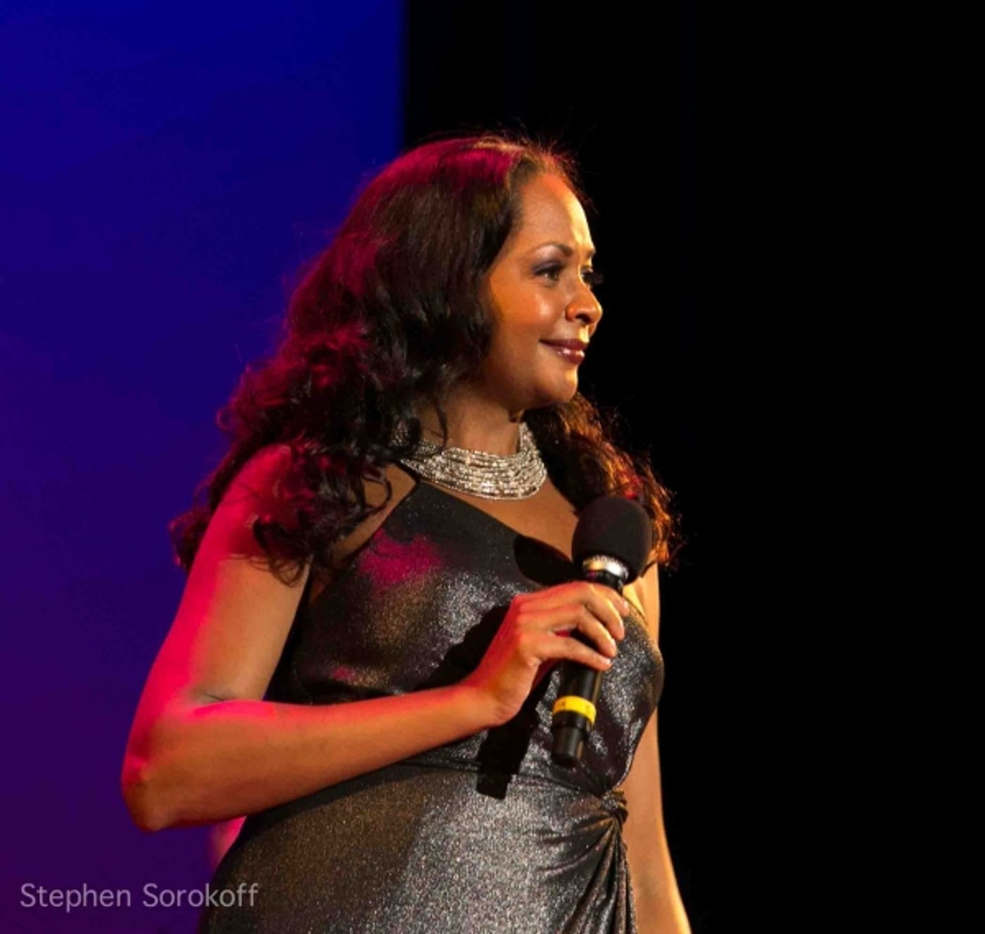 Photo Coverage: Harriet Harris, Colleen McHugh, et al. at MAD DOGS & EDUCATED FLEAS  Image