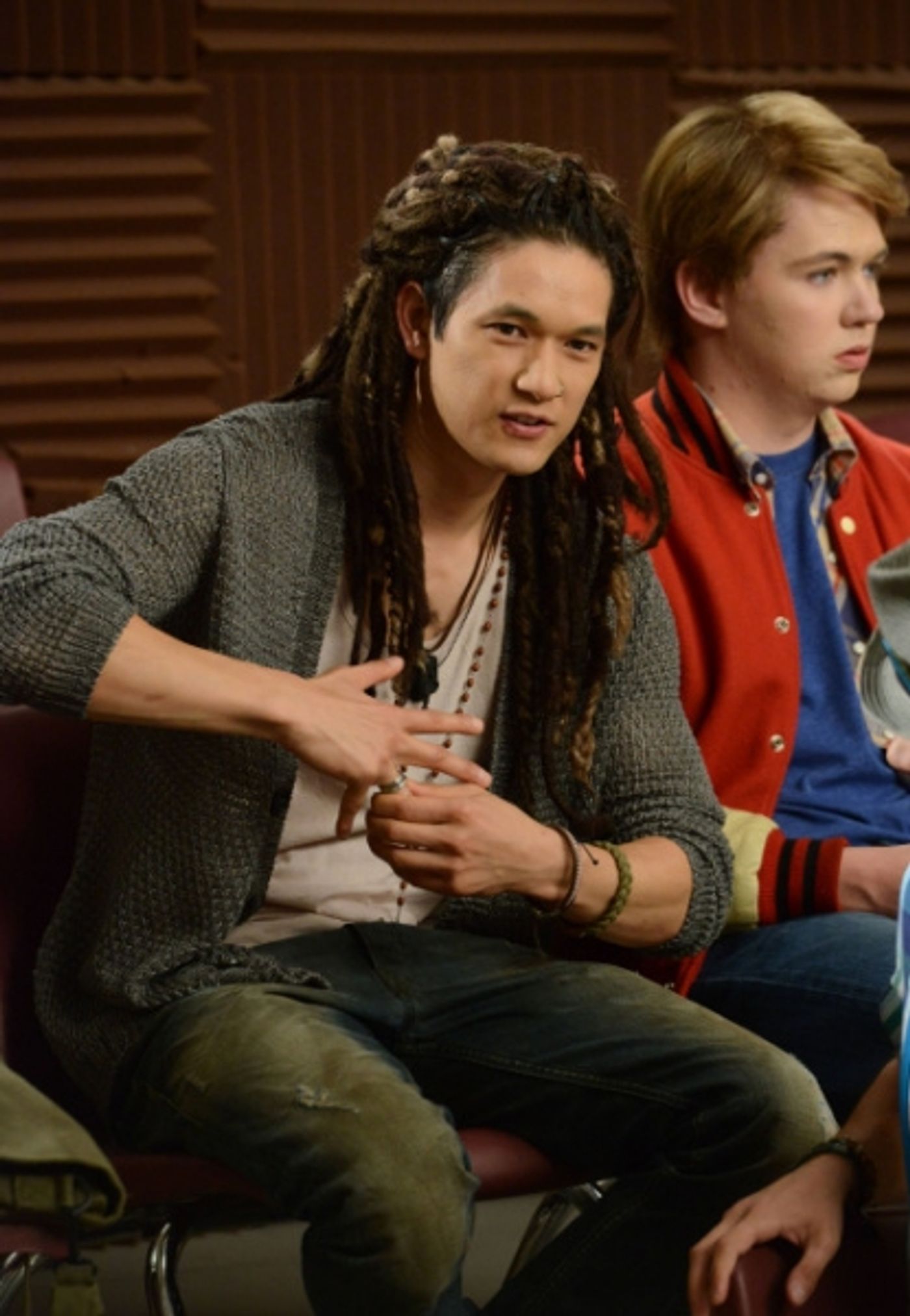 Photo Flash: First Look at GLEE's Props & Nationals Episodes!  Image