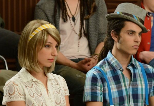 Vanessa Lengies, Samuel Larsen Photo