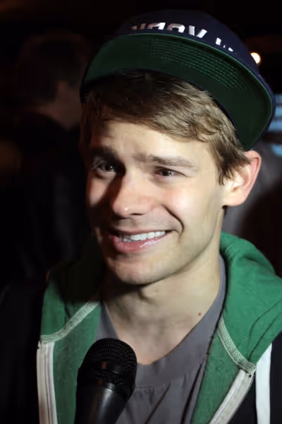 Andrew Keenan-Bolger Photo