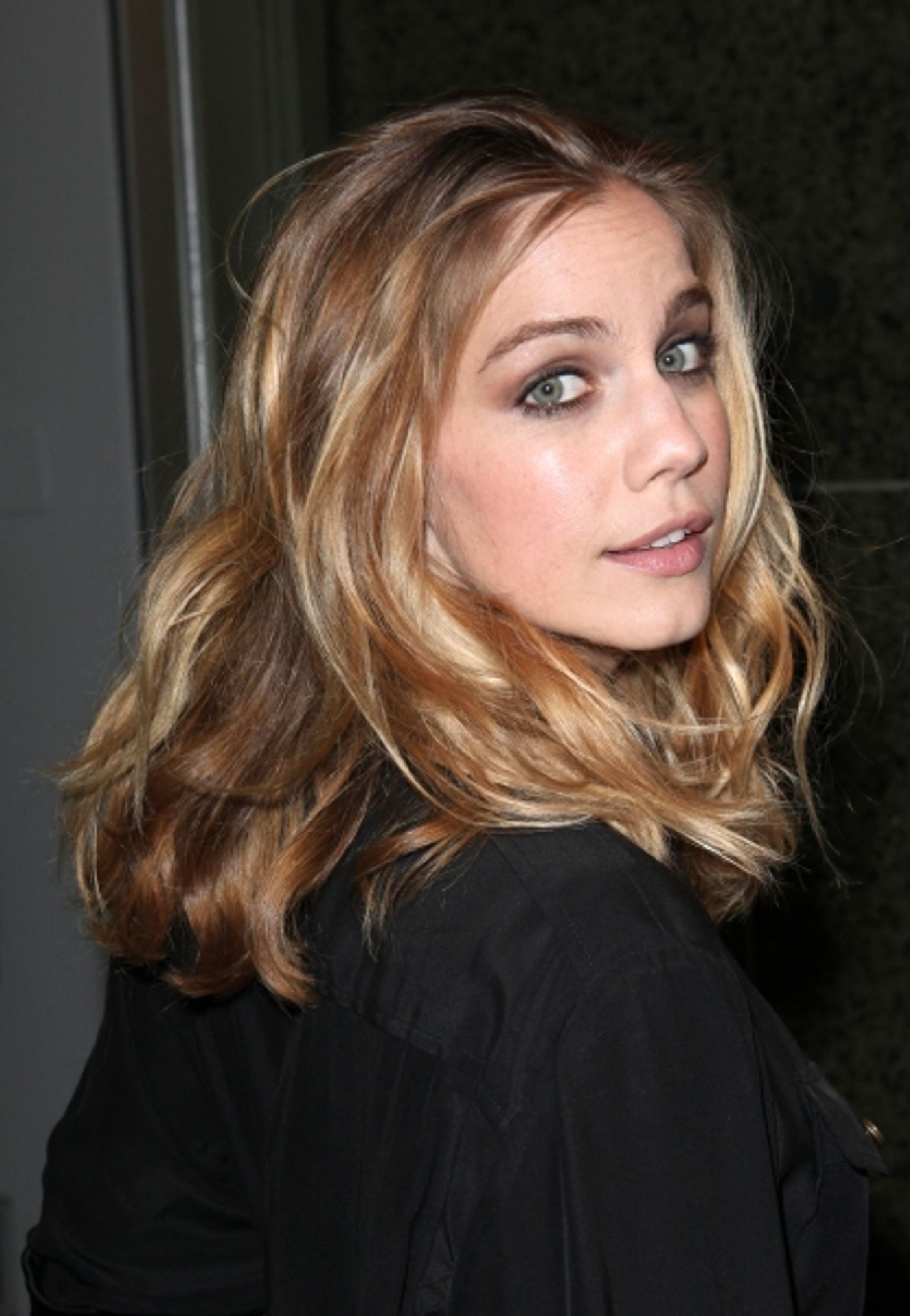 Photo Coverage: Red Carpet Celebs at Opening Night of LONELY, I'M NOT Image