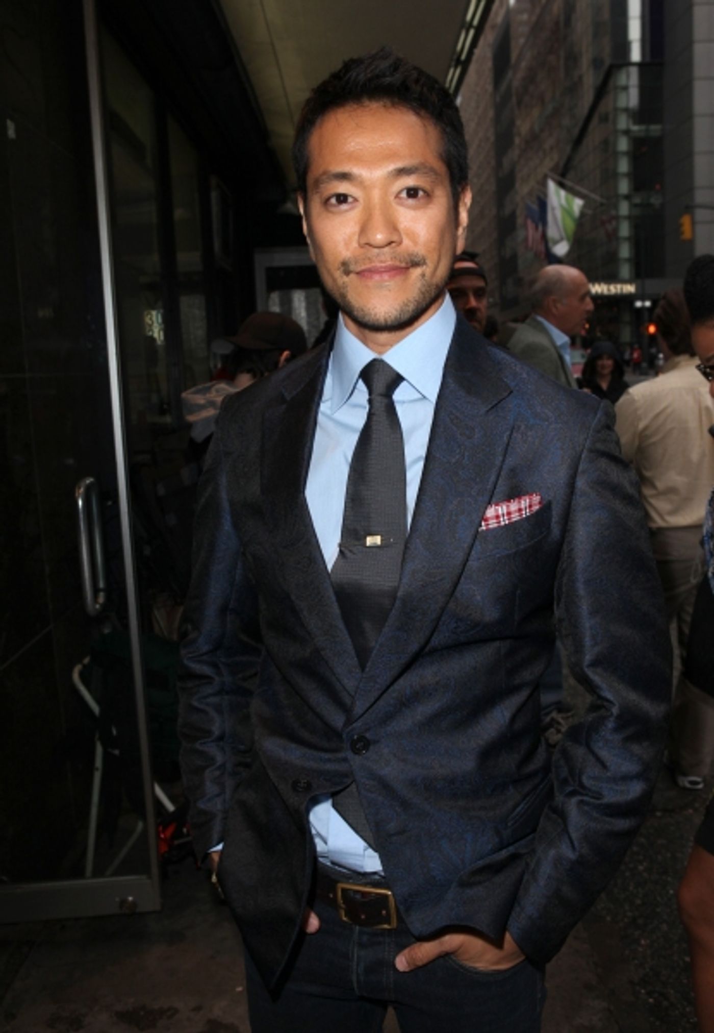 Photo Coverage: Red Carpet Celebs at Opening Night of LONELY, I'M NOT Image