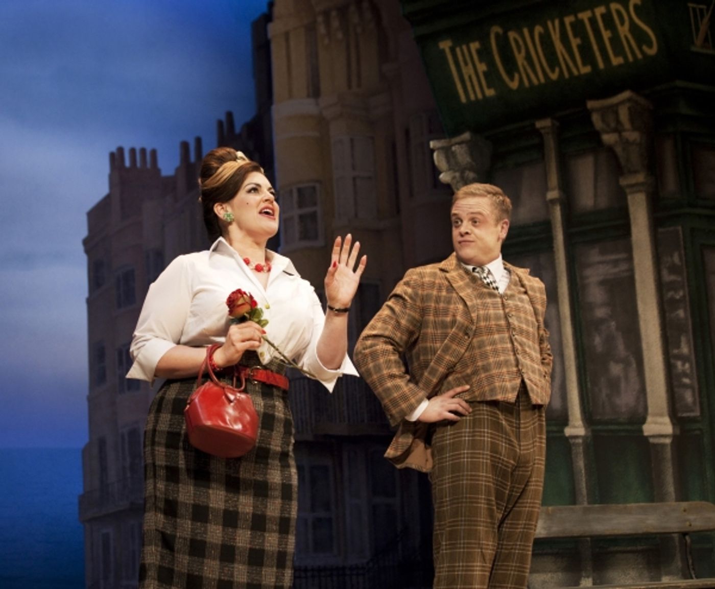 Photo Flash: New Photos of Owain Arthur, et al. in ONE MAN, TWO GUVNORS!  Image