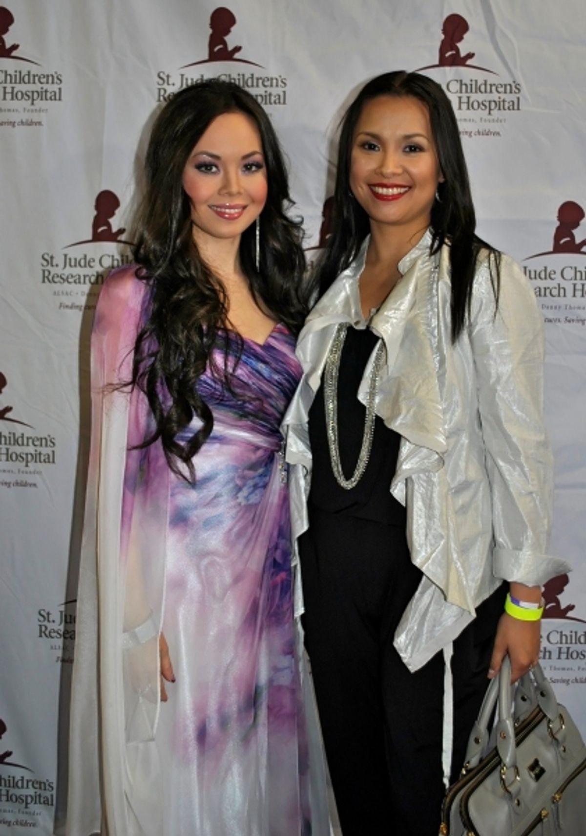 Anna Maria Perez de Tagle, Lea Salonga at 