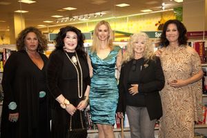 Lainie Kazan, Barbara Van Orden, Patty Farmer, Connie Stevens, Michele lee @ BroadwayWorld Lainie Kazan, Barbara Van Orden, Patty Farmer, Connie Stevens, Michele lee Photo