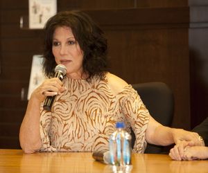 Michele Lee @ BroadwayWorld Michele Lee Photo