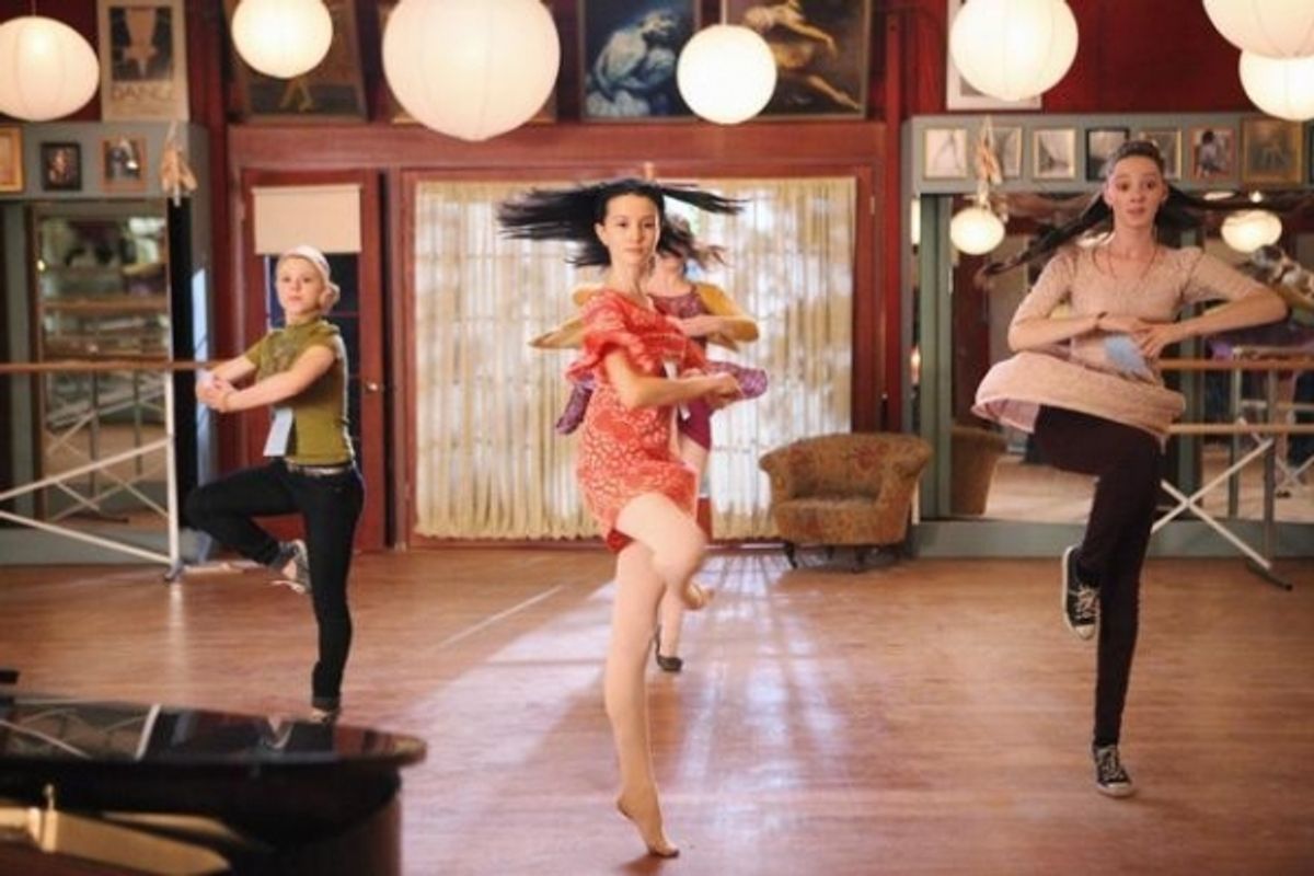 BAILEY BUNTAIN, JULIA GOLDANI TELLES, EMMA DUMONT at 