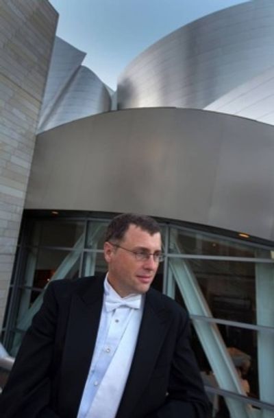 Violist Peter Kenote Photo