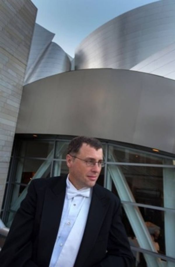 Violist Peter Kenote Photo