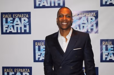Leslie Odom Jr. Photo