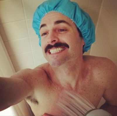 EVITA's Max von Essen ‏ 
 Photo