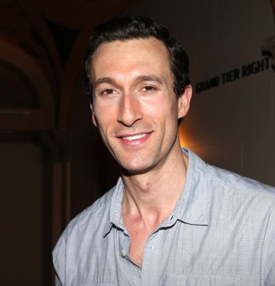 Aaron Lazar Photo
