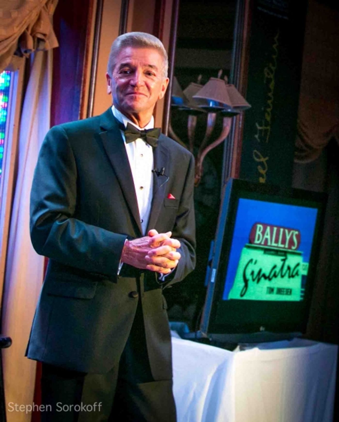 Photo Coverage: Tom Dreesen Brings AN EVENING OF LAUGHTER AND STORYTELLING OF SINATRA TO Feinstein's  Image