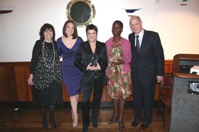 Elizabeth Alderman, Erica Hill, Eve Ensler, Susan Ayot, and Dr. Stephen Alderman Photo