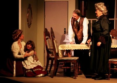 Kate (Elizabeth Bouton), Captain Keller (Scott Martin) and Aunt Ev (Vada Foster) disc Photo