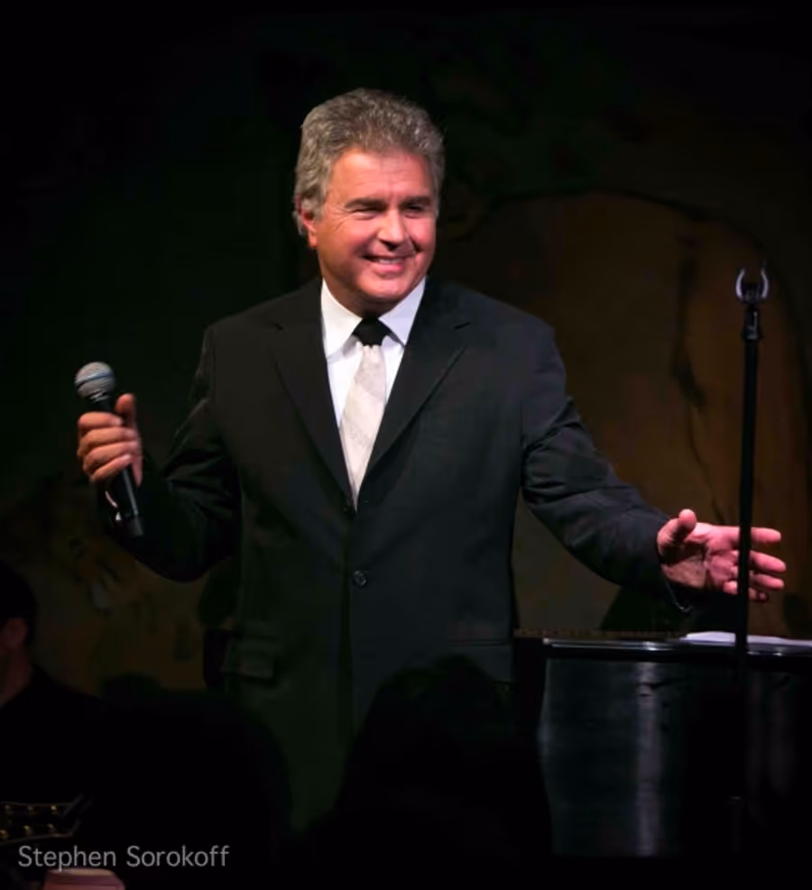Photo Coverage: Steve Tyrell Brings 'Romance' to the Cafe Carlyle Image