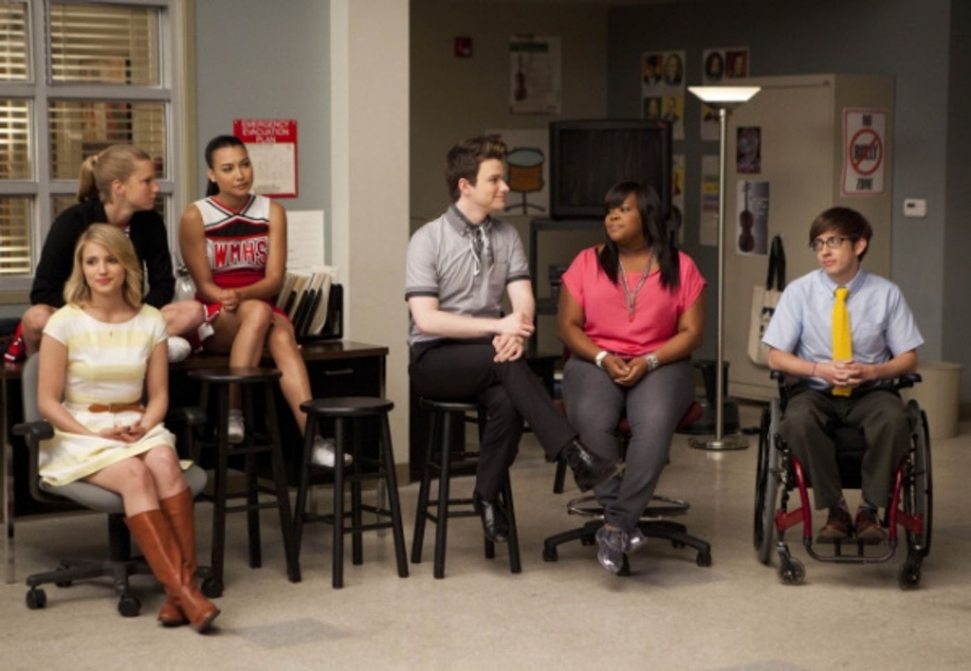 Photo Flash: First Look at GLEE's Season 3 Finale!  Image