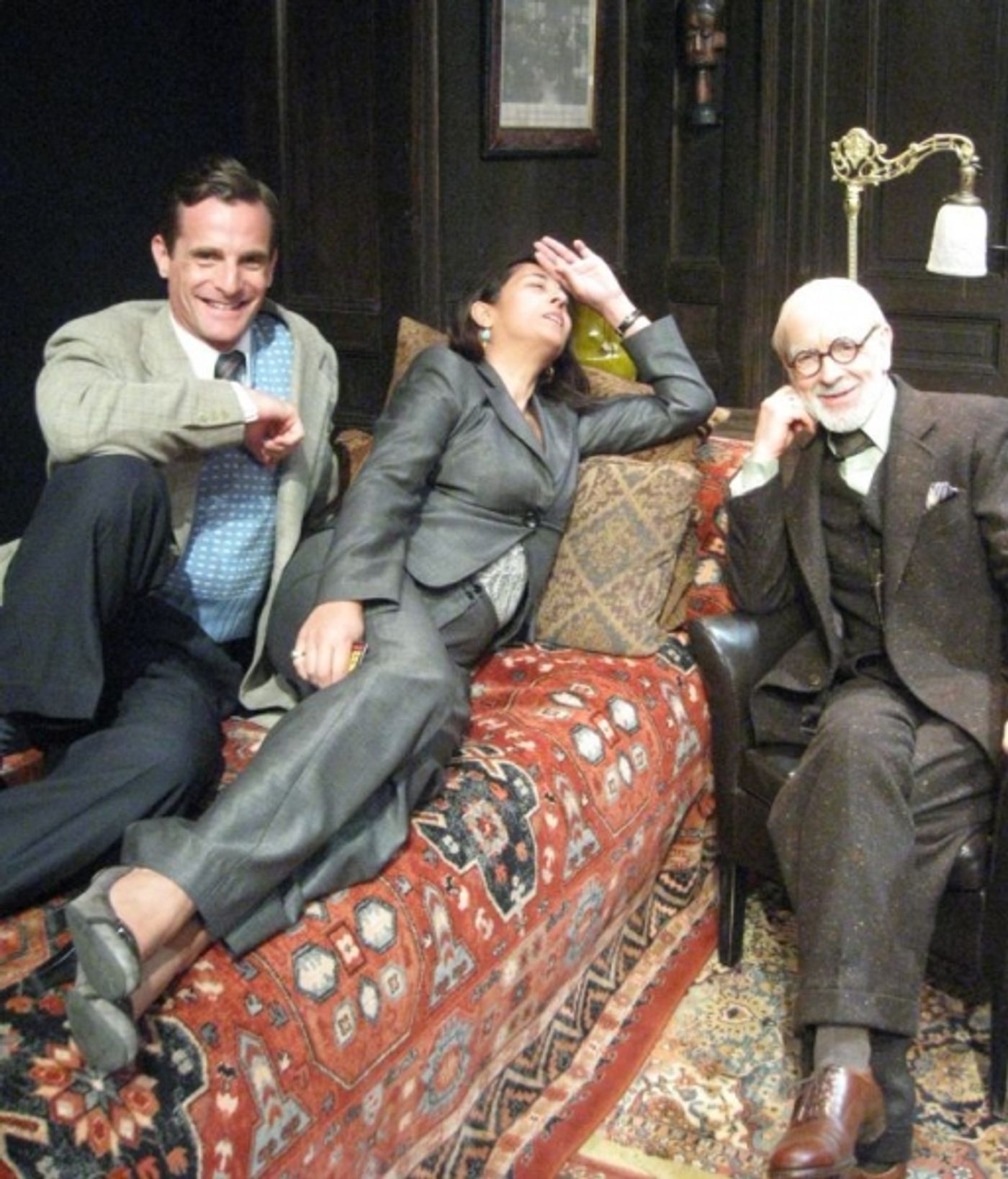 Photo Flash: Moms Stretch Out on Freud's Couch at FREUD'S LAST SESSION, 5/13  Image