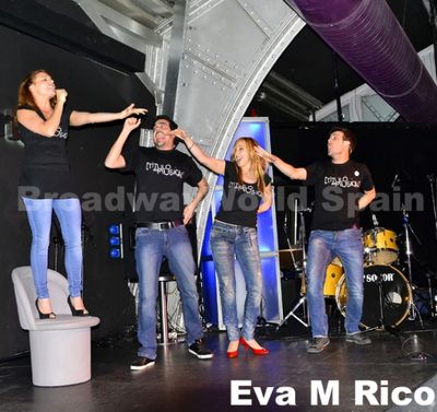 Mayte Gete, Angel Muniz, Mamen Marquez y Toni Blaya Photo