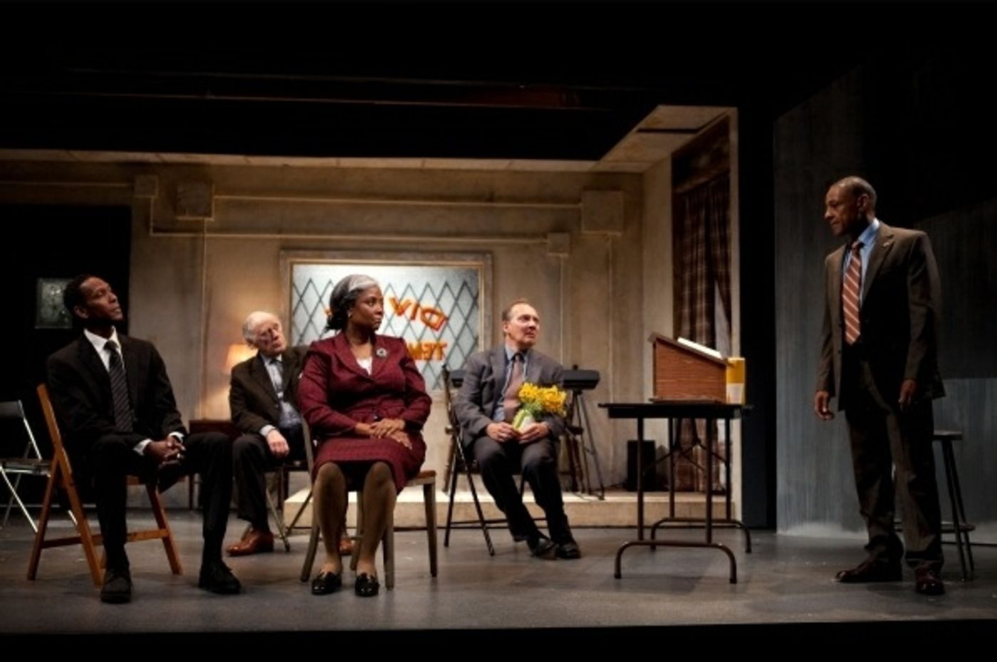 Photo Flash: Tonya Pinkins, Bob Dishy, et al. in Atlantic Theatre Company's STOREFRONT CHURCH  Image