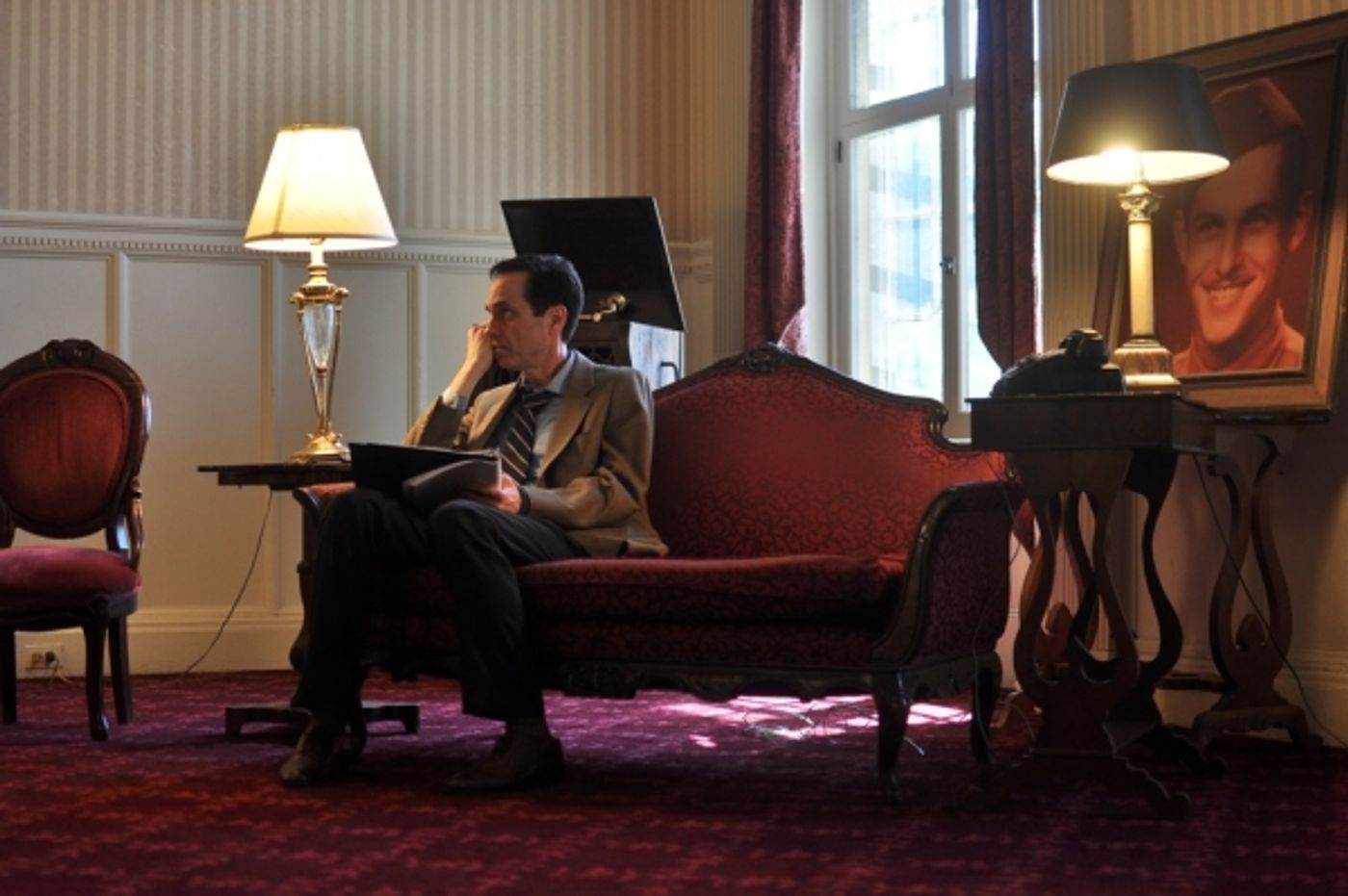 Photo Flash: Bill Connington, Gayton Scott et al. in THE GLASS MENAGERIE  Image