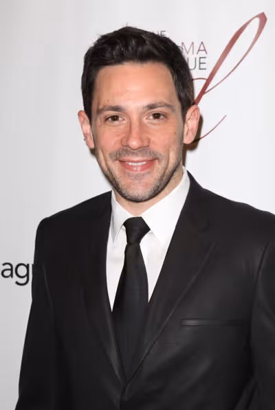 Steve Kazee  Photo