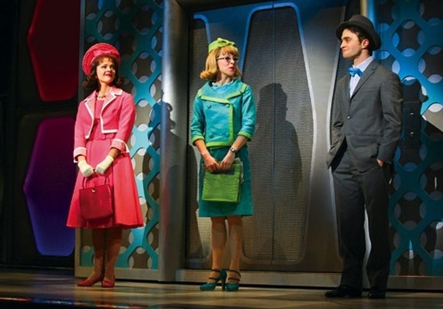 Photo Flashback: HOW TO SUCCEED Closes Today; A Look Back at the Three Finches Image