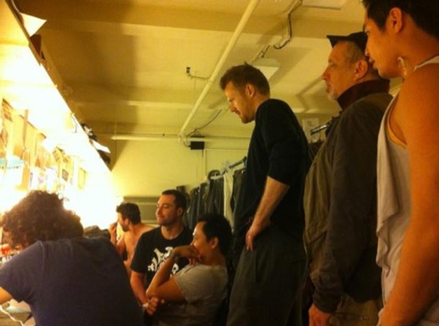 Photo Flash: Evening Saturday Intermission Pic Round-Up - Ricky Martin, NEWSIES and More!  Image