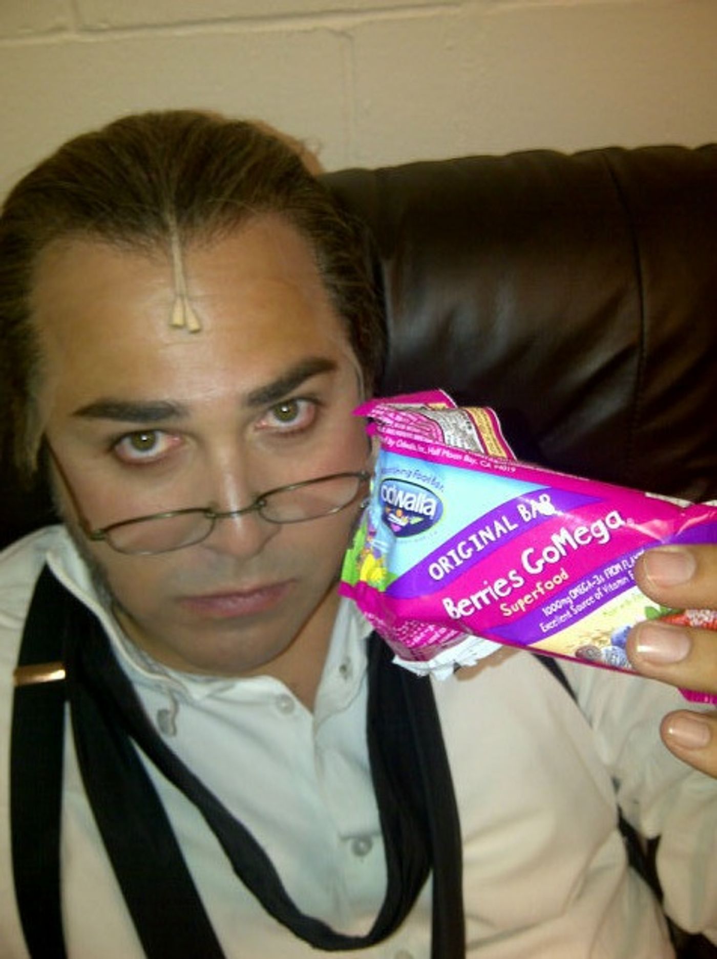 Photo Flash: Evening Saturday Intermission Pic Round-Up - Ricky Martin, NEWSIES and More!  Image