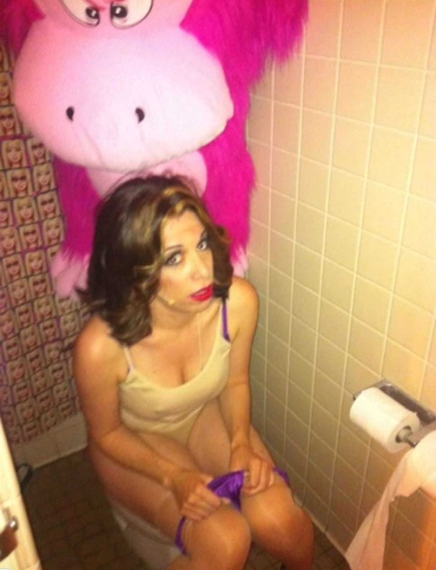 Photo Flash: Evening Saturday Intermission Pic Round-Up - Ricky Martin, NEWSIES and More!  Image